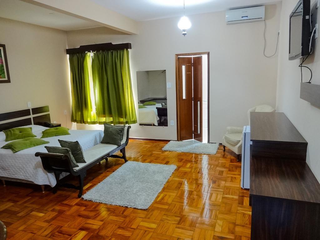 Hotel Colonial De Lorena Habitación foto